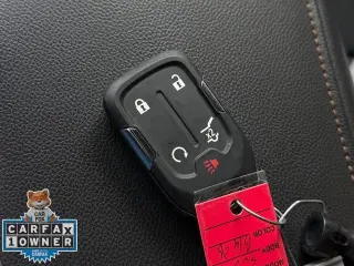 GMC Acadia 2023 4x4 AT4 4dr SUV
