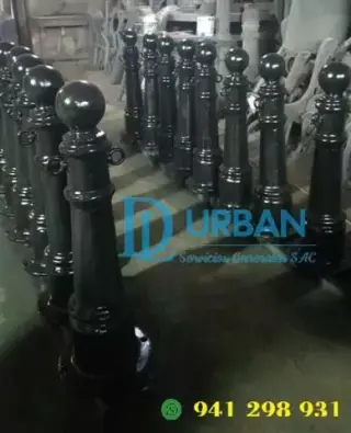 BOLARDOS DE CONCRETO