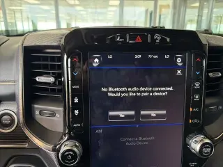 Ram 1500 2019 4x2 Limited 4dr Crew Cab 5.6 ft. SB Pickup