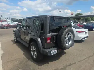 Jeep Wrangler Unlimited 2021 4x4 Sahara 4dr SUV