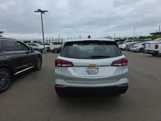 Chevrolet Equinox 2022 4x4 LS 4dr SUV w/1FL