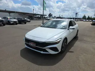 Hyundai ELANTRA 2024 Limited 4dr Sedan