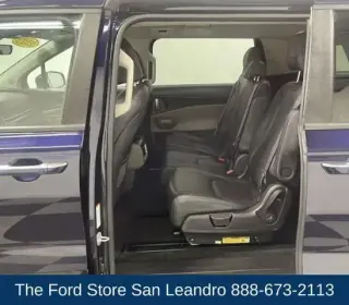 Kia Carnival 2025 LX 4dr Mini-Van