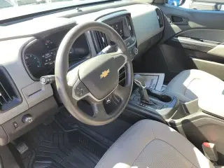 Chevrolet Colorado 2022 4x2 Work Truck 4dr Crew Cab 5 ft. SB