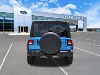 Jeep Wrangler 2024 4x4 Willys 2dr SUV