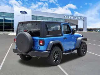 Jeep Wrangler 2024 4x4 Willys 2dr SUV
