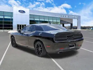 Dodge Challenger 2016 SXT 2dr Coupe