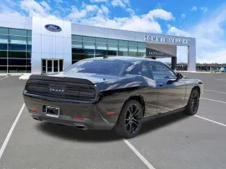 Dodge Challenger 2016 SXT 2dr Coupe