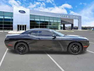 Dodge Challenger 2016 SXT 2dr Coupe