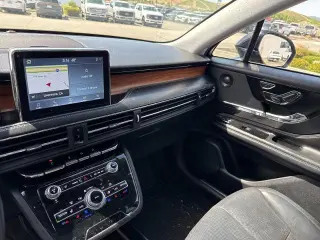 Lincoln Corsair 2021 Reserve 4dr SUV