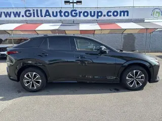 Lexus RZ 450e 2025 AWD Premium 4dr Crossover w/18 Inch Wheels