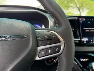 Chrysler Pacifica 2025 Select 4dr Mini-Van