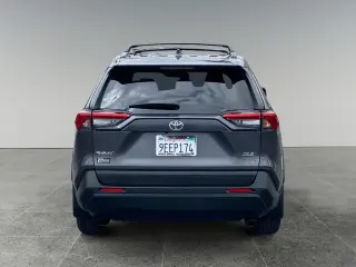 Toyota RAV4 2023 XLE 4dr SUV