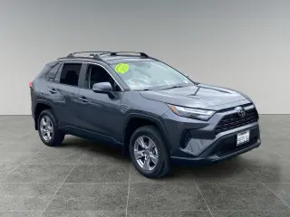 Toyota RAV4 2023 XLE 4dr SUV