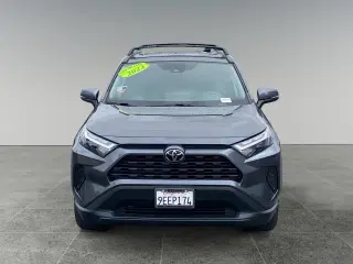 Toyota RAV4 2023 XLE 4dr SUV