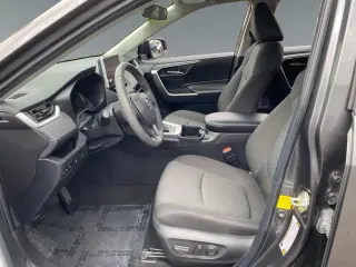 Toyota RAV4 2023 XLE 4dr SUV