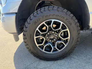 Ford F-150 2021 4x4 Limited 4dr SuperCrew 5.5 ft. SB