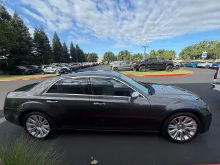 Chrysler 300 2014 C 4dr Sedan
