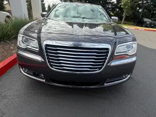 Chrysler 300 2014 C 4dr Sedan