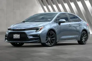 Toyota Corolla Hybrid 2024 SE 4dr Sedan