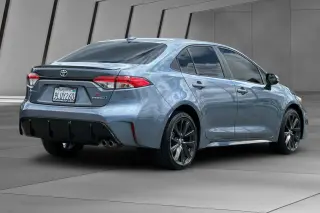 Toyota Corolla Hybrid 2024 SE 4dr Sedan