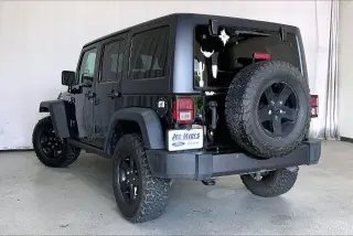 Jeep Wrangler Unlimited 2017 4x4 Sport 4dr SUV