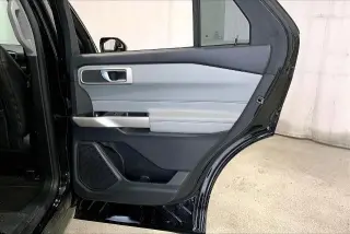 Ford Explorer 2023 XLT 4dr SUV