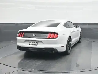 Ford Mustang 2018 EcoBoost 2dr Fastback