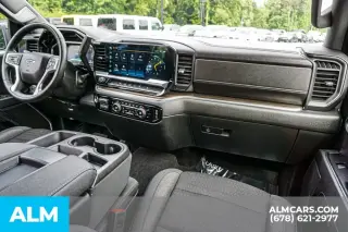 Chevrolet Silverado 1500 2023 4x4 RST 4dr Crew Cab 5.8 ft. SB