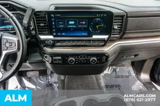 Chevrolet Silverado 1500 2023 4x4 RST 4dr Crew Cab 5.8 ft. SB