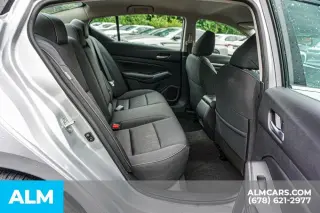 Nissan Altima 2022 2.5 SV 4dr Sedan