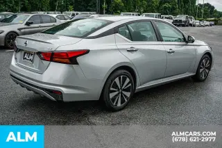 Nissan Altima 2022 2.5 SV 4dr Sedan