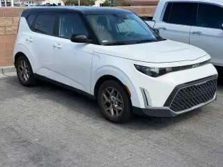 Kia Soul 2023 S 4dr Crossover