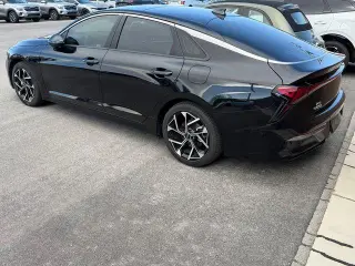 Kia K5 2025 EX 4dr Sedan