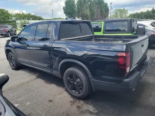 Honda Ridgeline 2023 AWD Black Edition 4dr Crew Cab 5.3 ft. SB
