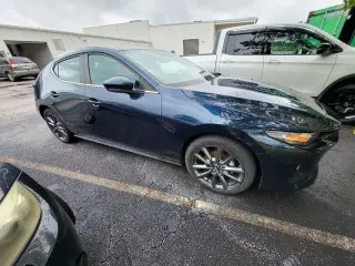 Mazda Mazda3 Hatchback 2023 2.5 S Select 4dr Hatchback