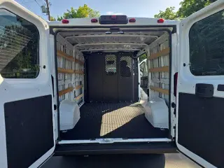 Ram ProMaster 2025 Tradesman 2500 136 WB 3dr Low Roof Cargo Van w/o Passenger Seat