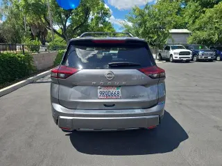 Nissan Rogue 2024 AWD SL 4dr Crossover