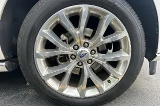 Ford Expedition MAX 2019 4x4 Platinum 4dr SUV