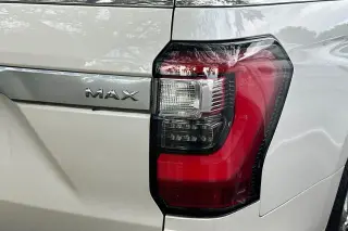 Ford Expedition MAX 2019 4x4 Platinum 4dr SUV