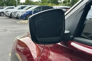 Nissan Kicks 2021 SR 4dr Crossover