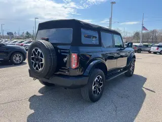 Ford Bronco 2024 4x4 Outer Banks 4dr SUV