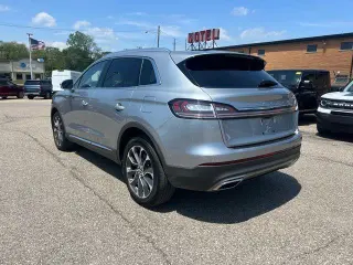 Lincoln Nautilus 2023 AWD Reserve 4dr SUV