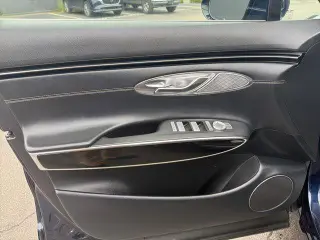 Genesis GV70 2025 AWD 2.5T Standard 4dr SUV