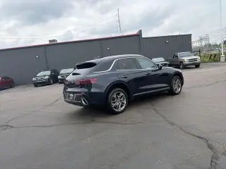 Genesis GV70 2025 AWD 2.5T Standard 4dr SUV