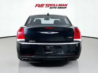Chrysler 300 2019 Limited 4dr Sedan