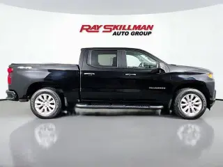 Chevrolet Silverado 1500 2020 4x4 Custom 4dr Crew Cab 5.8 ft. SB