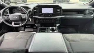 Ford F-150 2023 4x2 XL 4dr SuperCrew 5.5 ft. SB