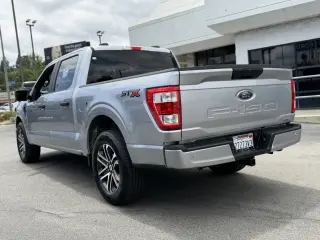 Ford F-150 2023 4x2 XL 4dr SuperCrew 5.5 ft. SB