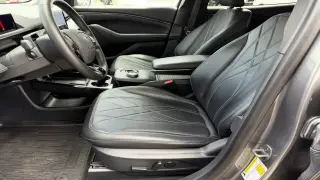 Ford Mustang Mach-E 2023 Select 4dr SUV